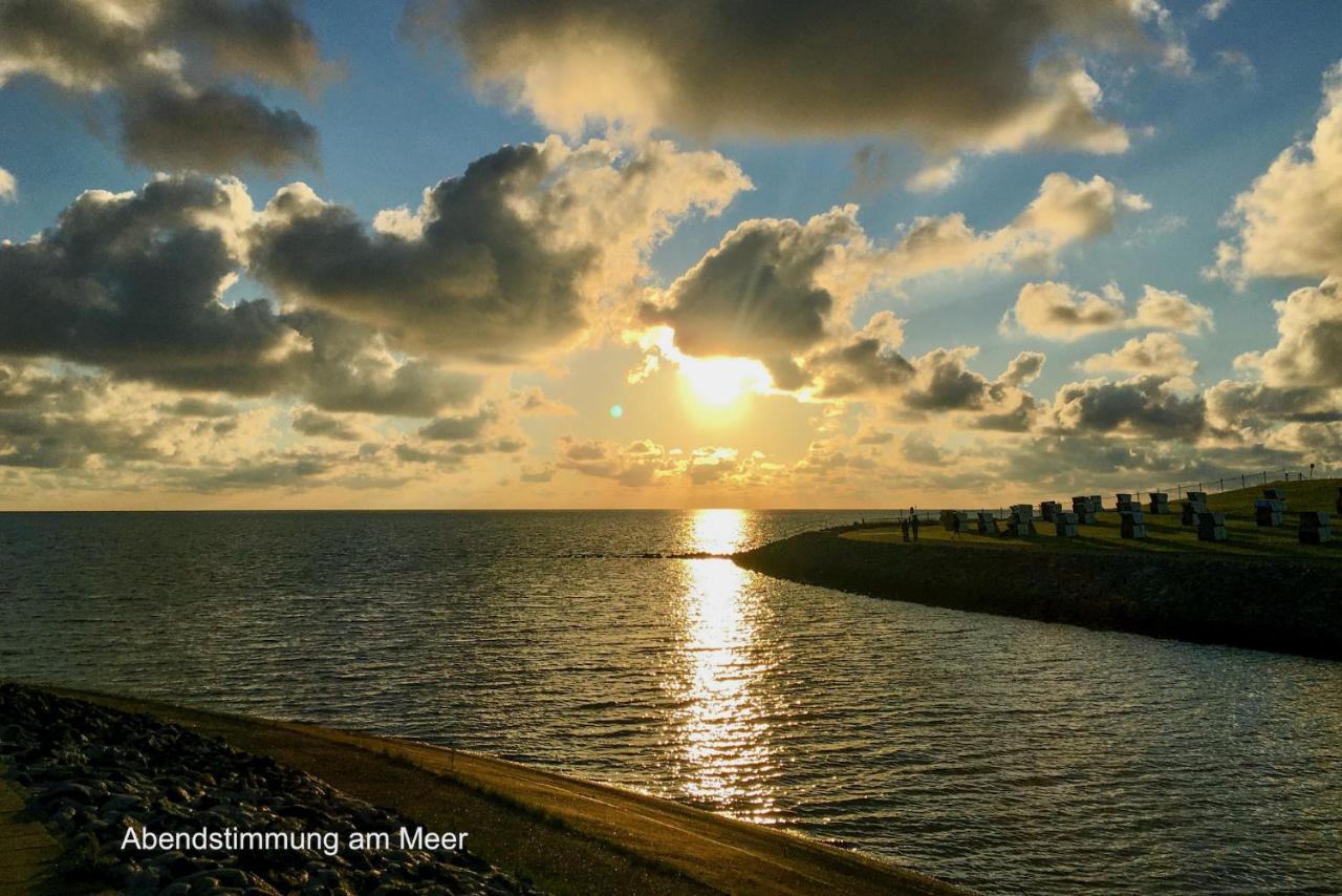 Pole Poppenspaeler Mit Ladestation Büsum Buitenkant foto